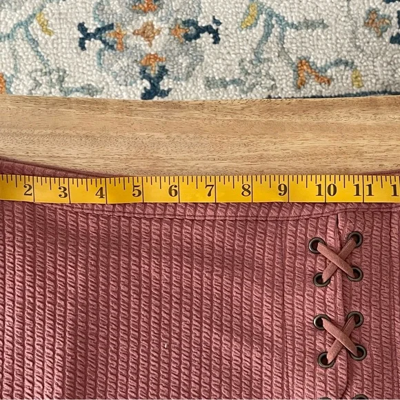 Anthropologie Textured Mauve Lace-Up Mini Skirt - Picture 7 of 8